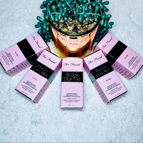 💫NIB TOO FACED BORN THIS WAY FOUNDATION💫 - Picture 1 of 12